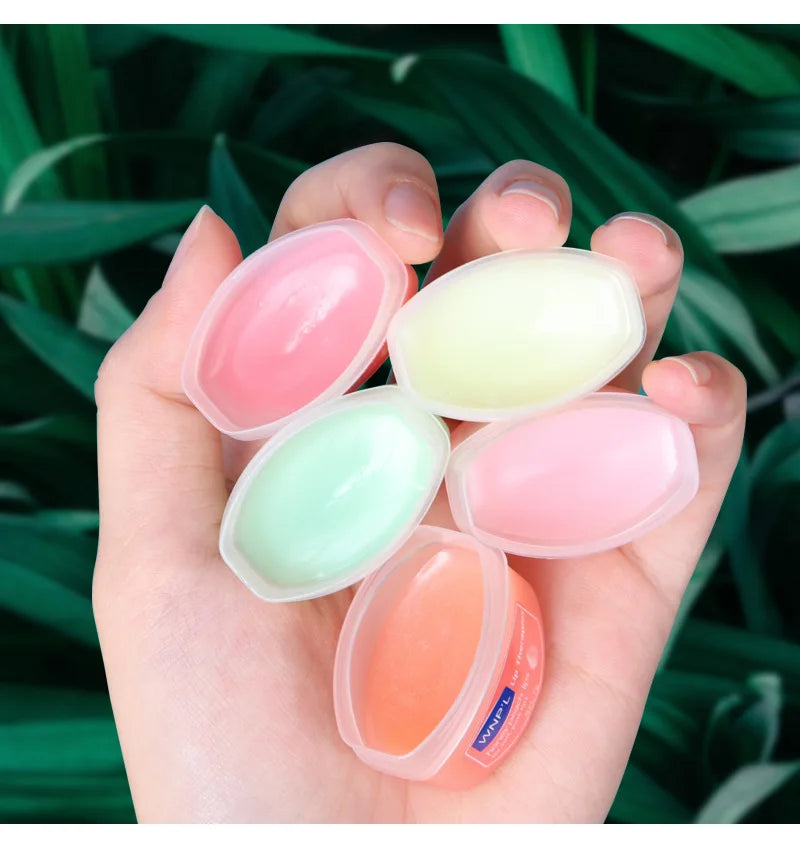 Moisturizing All-natural Lip Balm